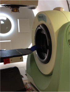 NeuroPET/CT in position in the proton therapy center